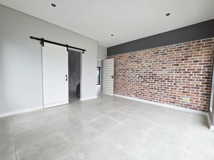 4 Bedroom Property for Sale in Haasendal Western Cape